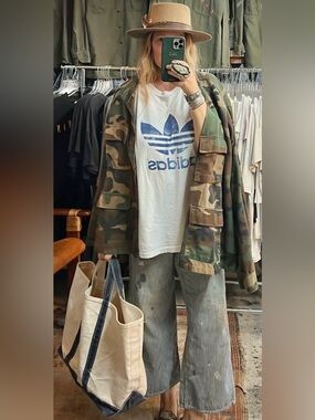 1980s Army issued Camo jacket in Men’s Small
Long